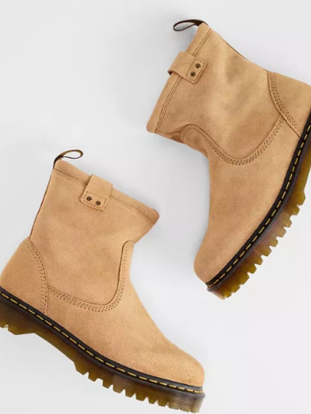 Dr. Martens Anistone Lo boots- Brand new- never worn- no box- size 7M